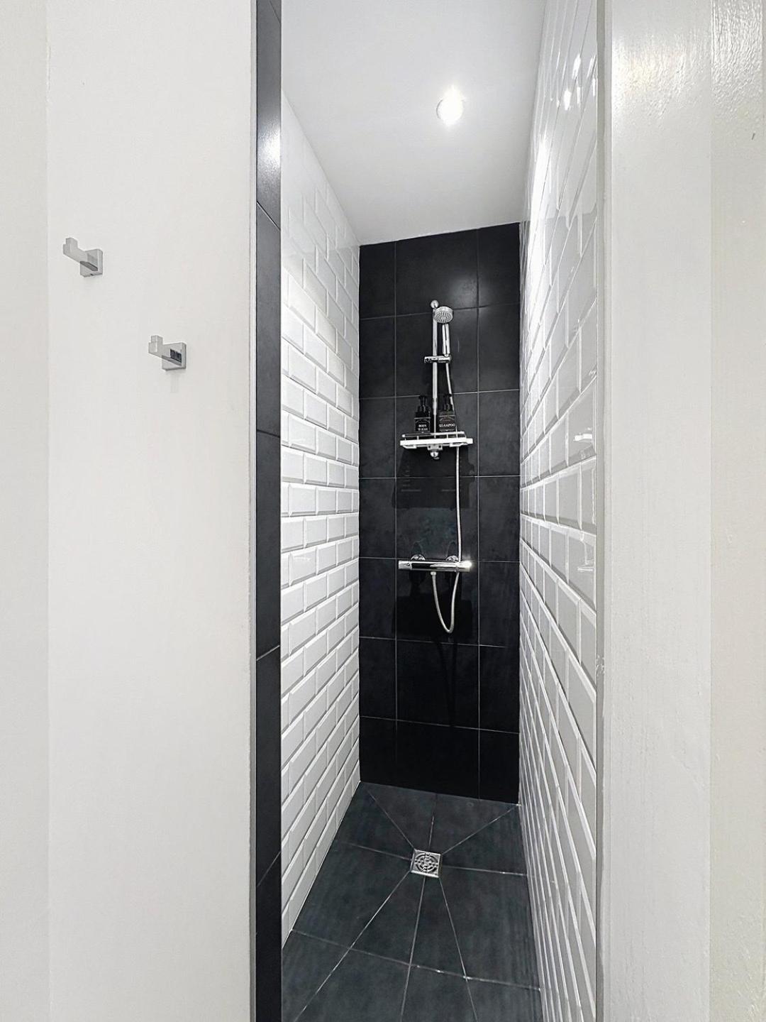 So Guest- Pepite De Charme Proche Cathedrale, Climatisation Parking Appartement Reims Buitenkant foto