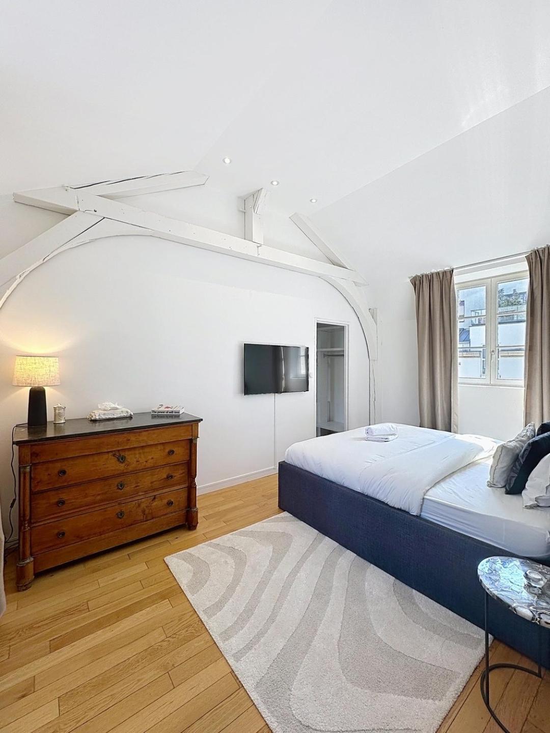 So Guest- Pepite De Charme Proche Cathedrale, Climatisation Parking Appartement Reims Buitenkant foto